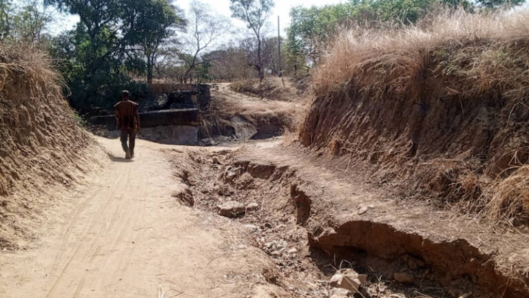 Pregnant woman dies as broken Mayoro Bridge forces long detour