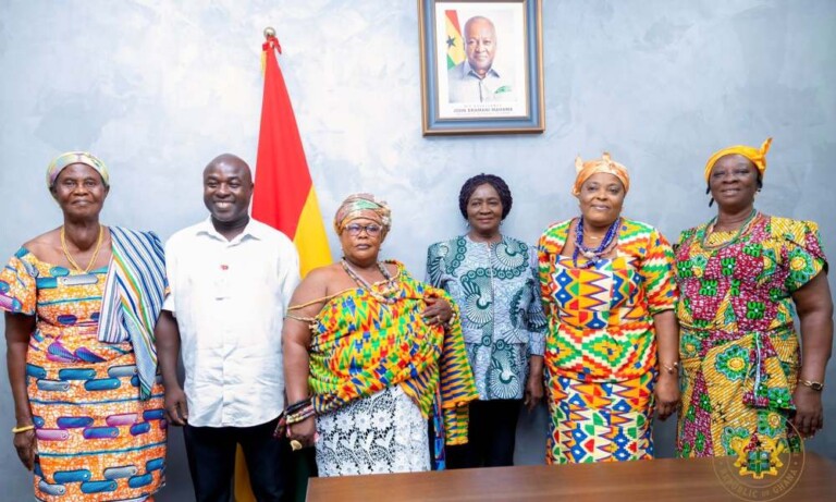 Vice President explores fish mall idea to empower women in inland fishing communities